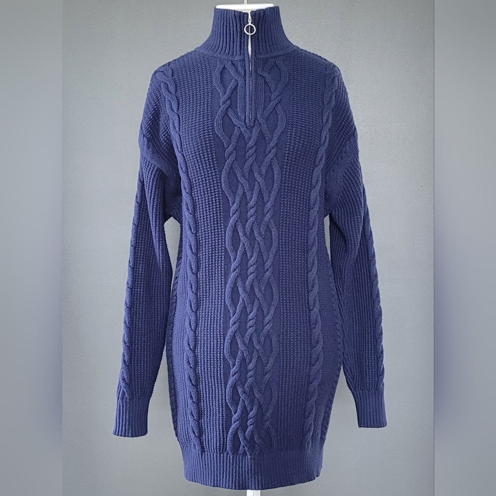 ARITZIA SUNDAY BEST cable knit dress. Size: XS